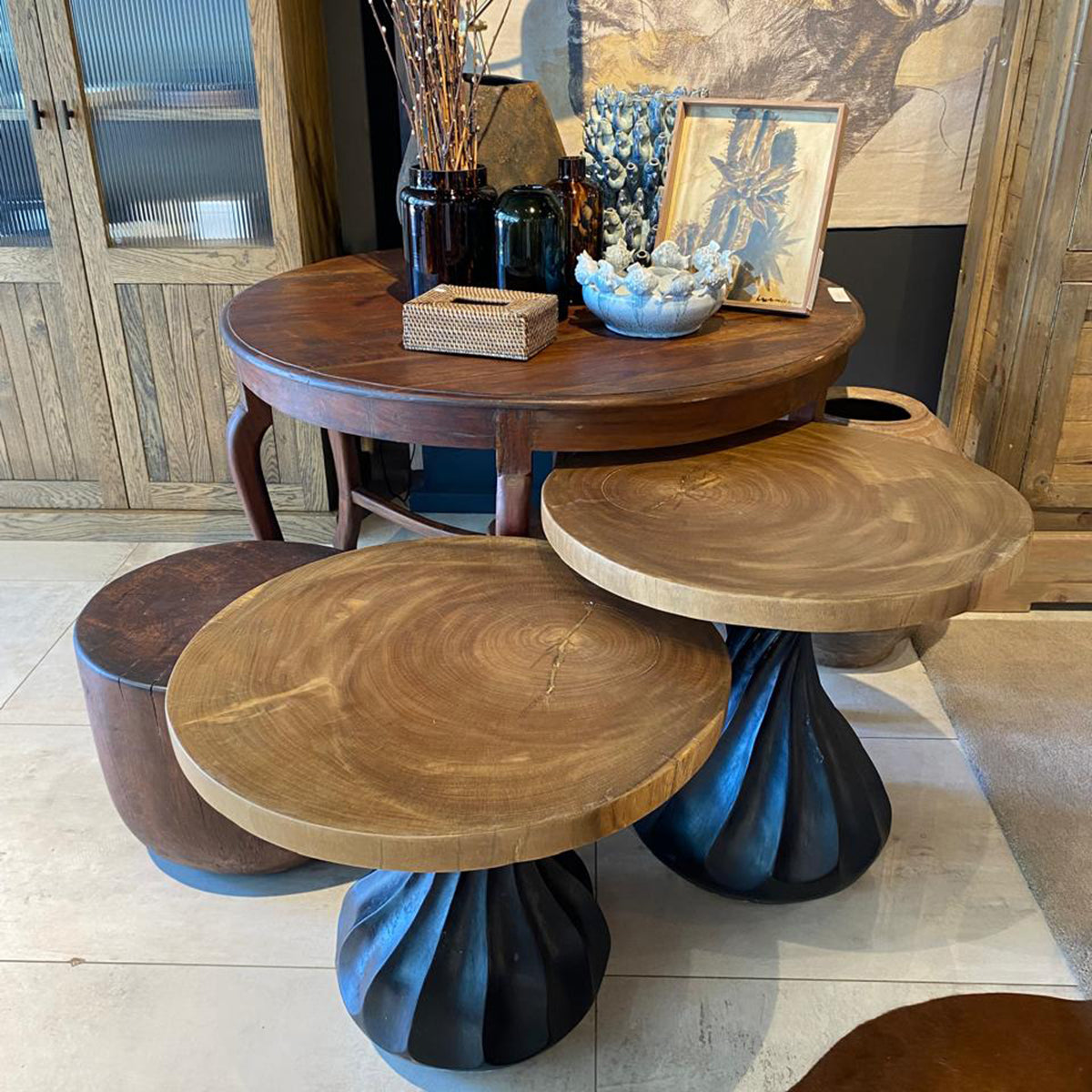 Nesting Tables