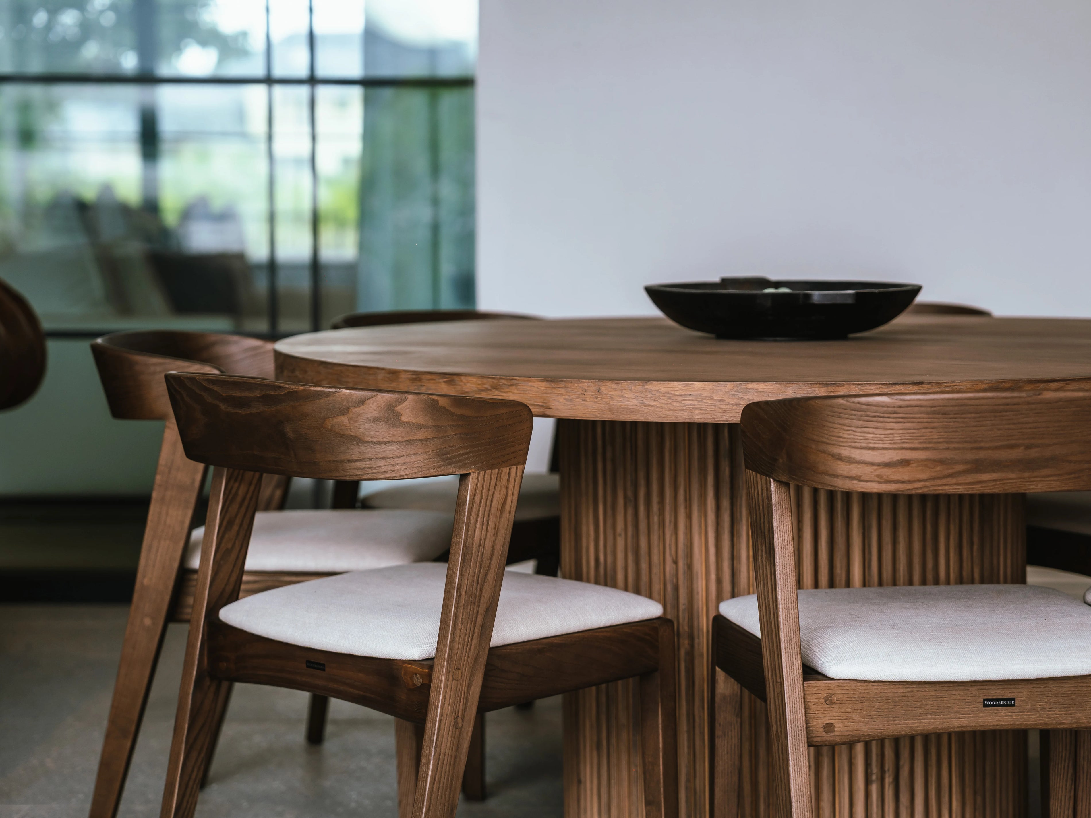 Fluted Round Dining Table
