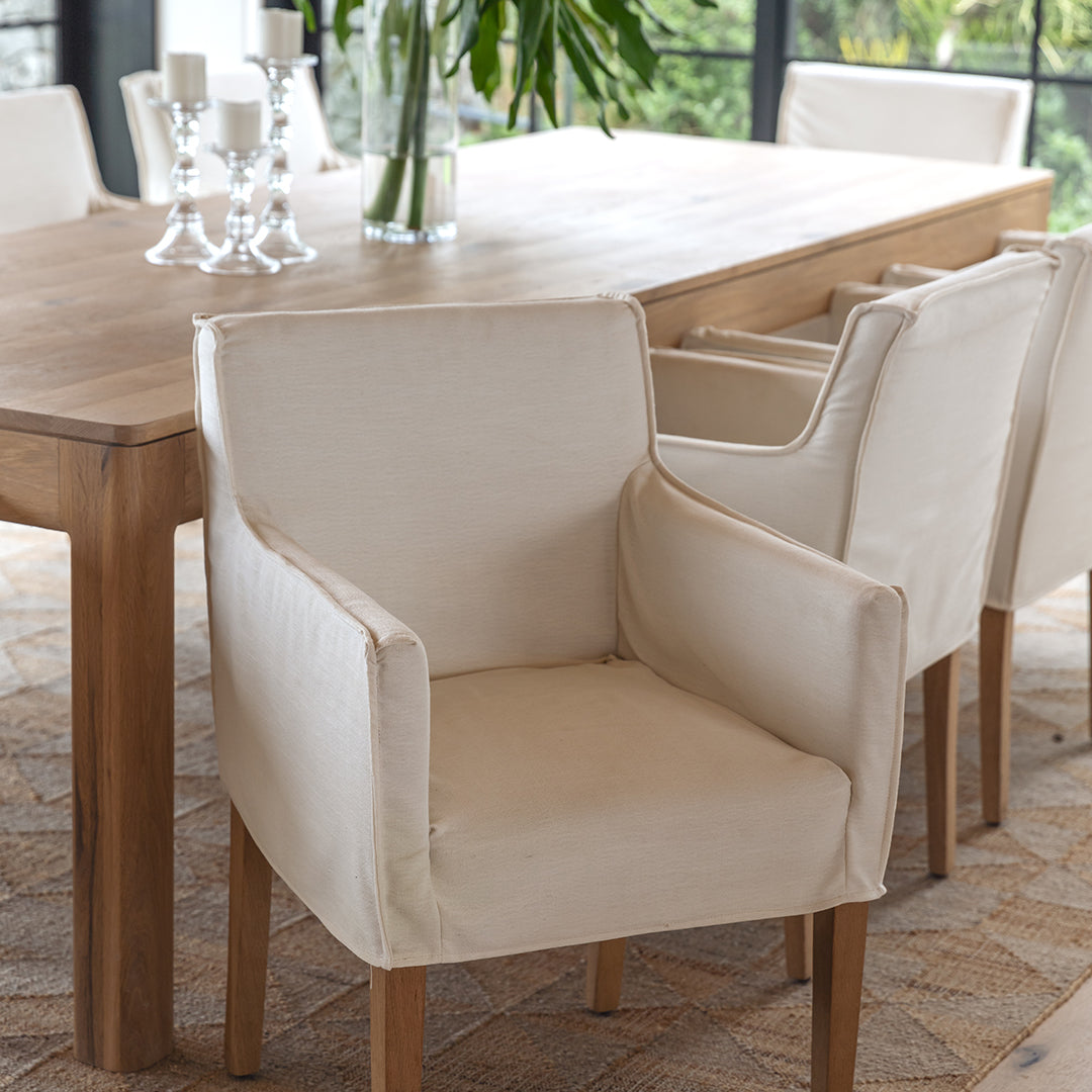 Emma Dining Table