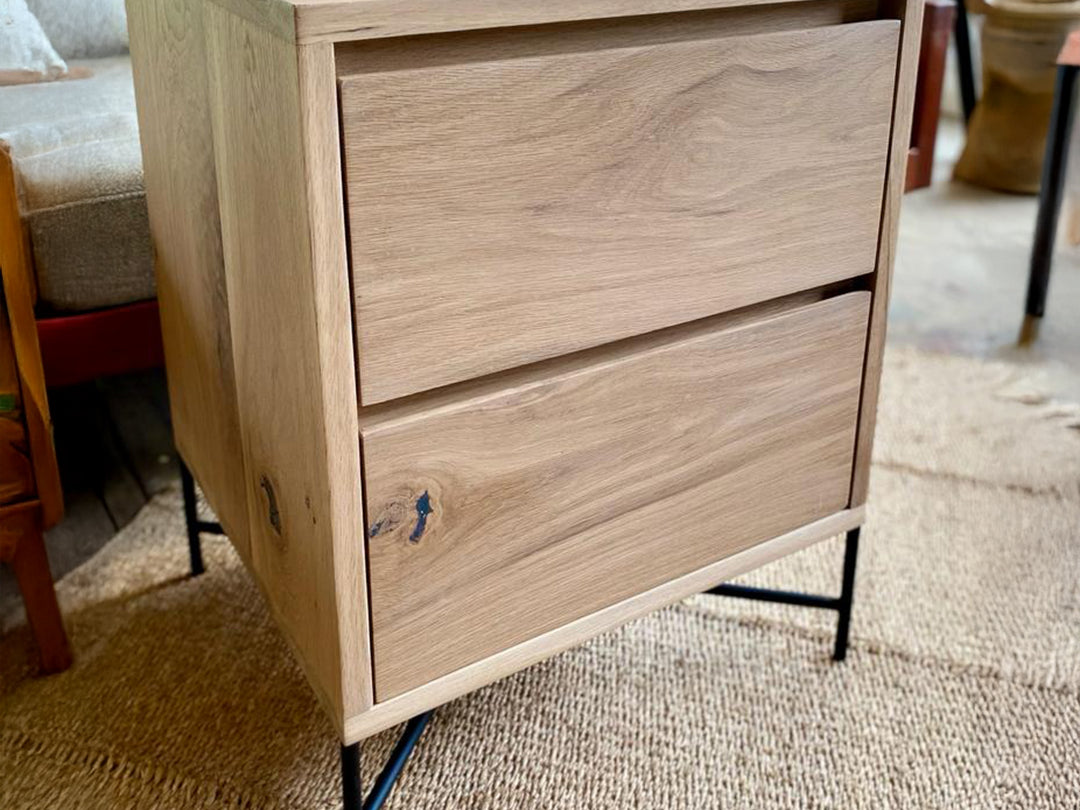 Oscar Bedside Pedestal