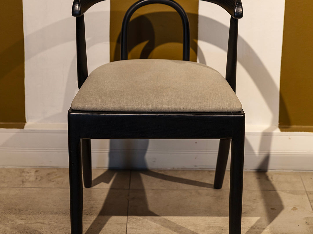 Alta Chair