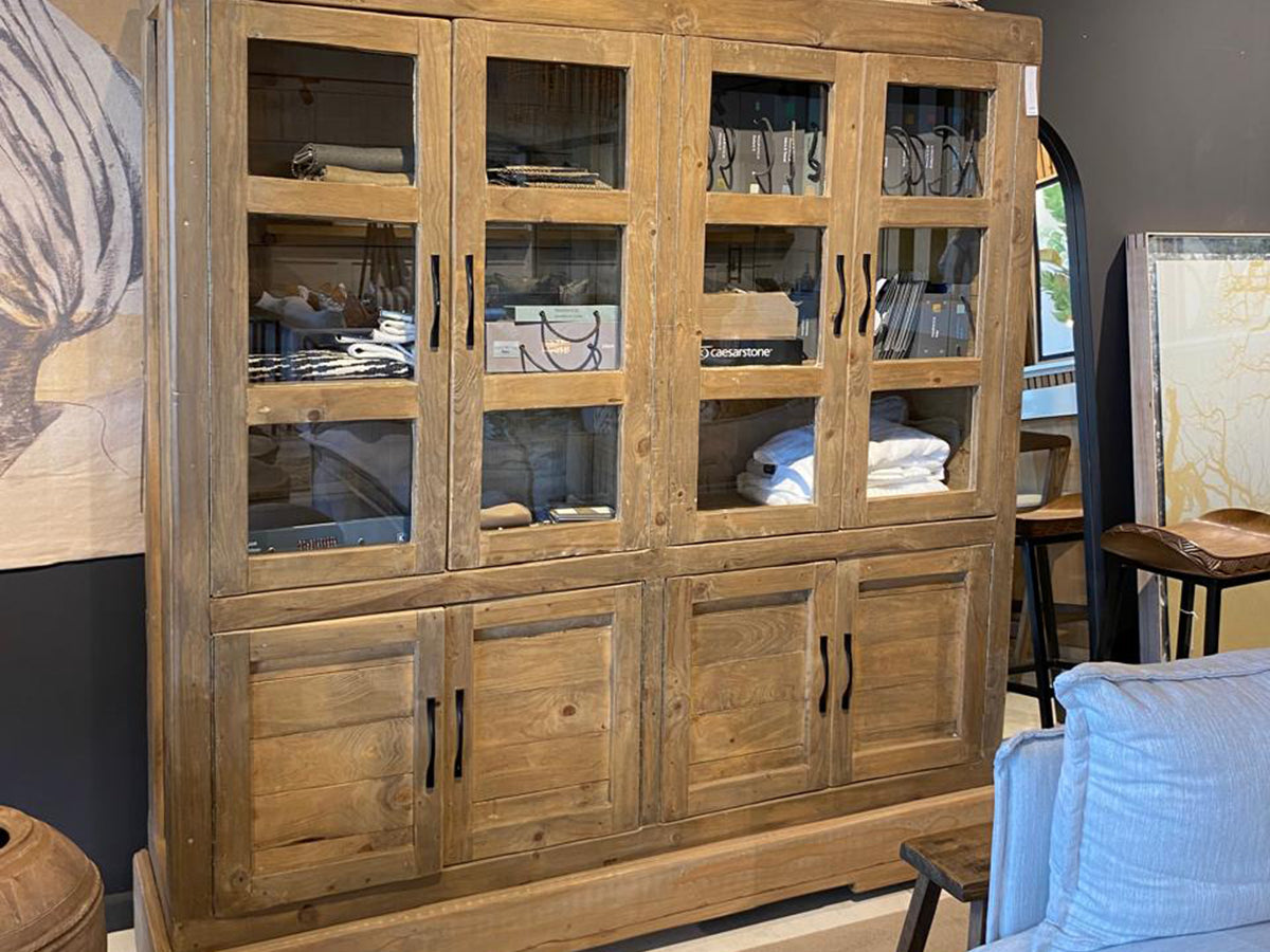 Large Wall-Unit