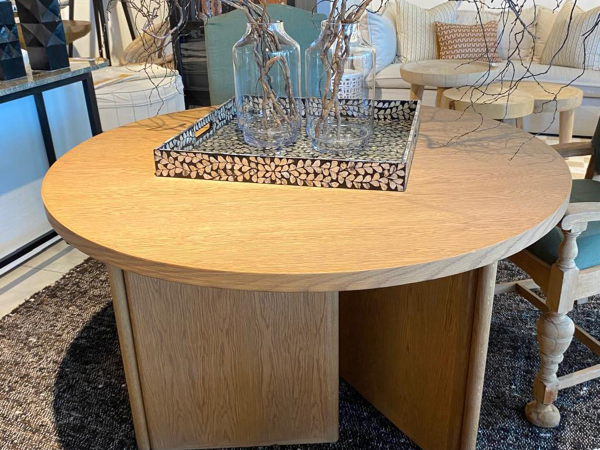 Round Entrance Table