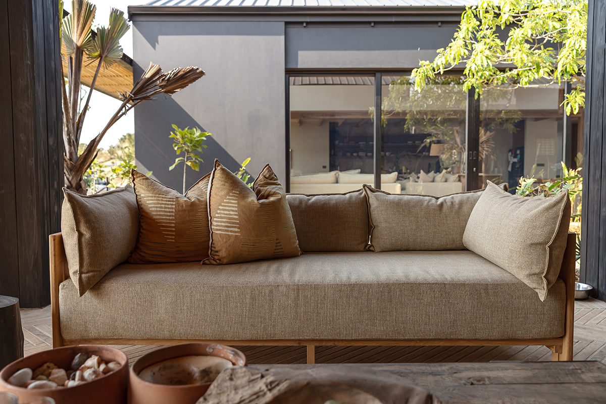 Outdoor Curve Sofa