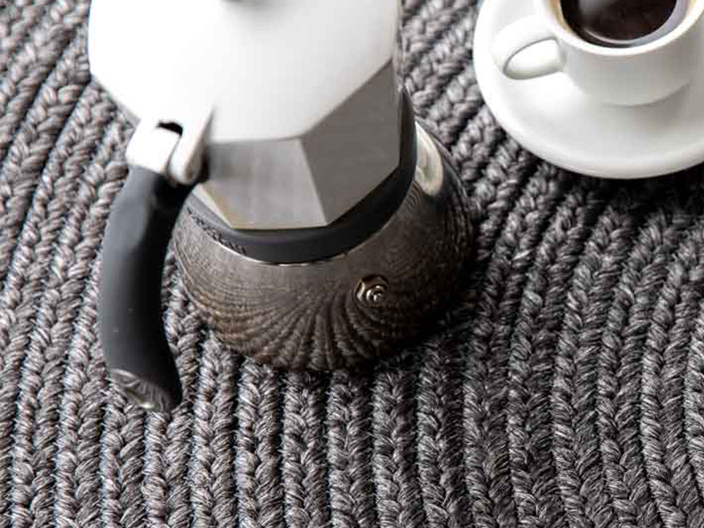 Shaka Charcoal Round Outdoor Rug